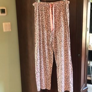 Kathy Ireland pajama bottoms